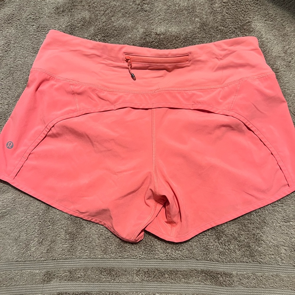 Lululemon Speed Up Mid-Rise Lined Short 4"